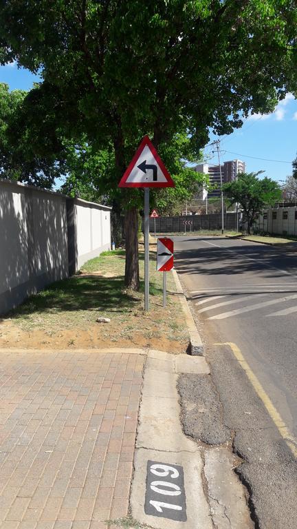 山谷住宿加早餐旅馆 Pretoria-Noord 外观 照片